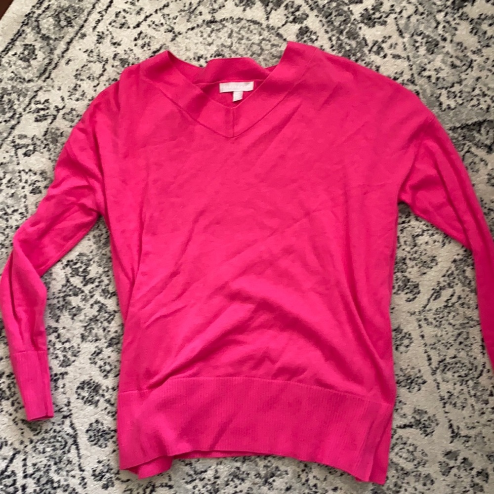 Chelsea28 hot pink v-neck sweater